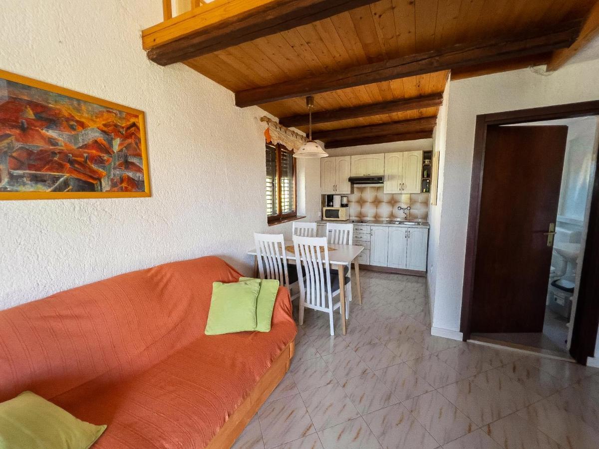 Apartament Onda Funtana Eksteriør billede